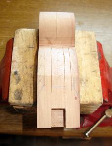 Η διαμόρφωση της κοιλότητας του κλειδοθεσίου.